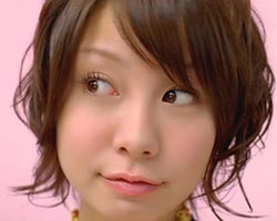 流行のアヒル口の作り方